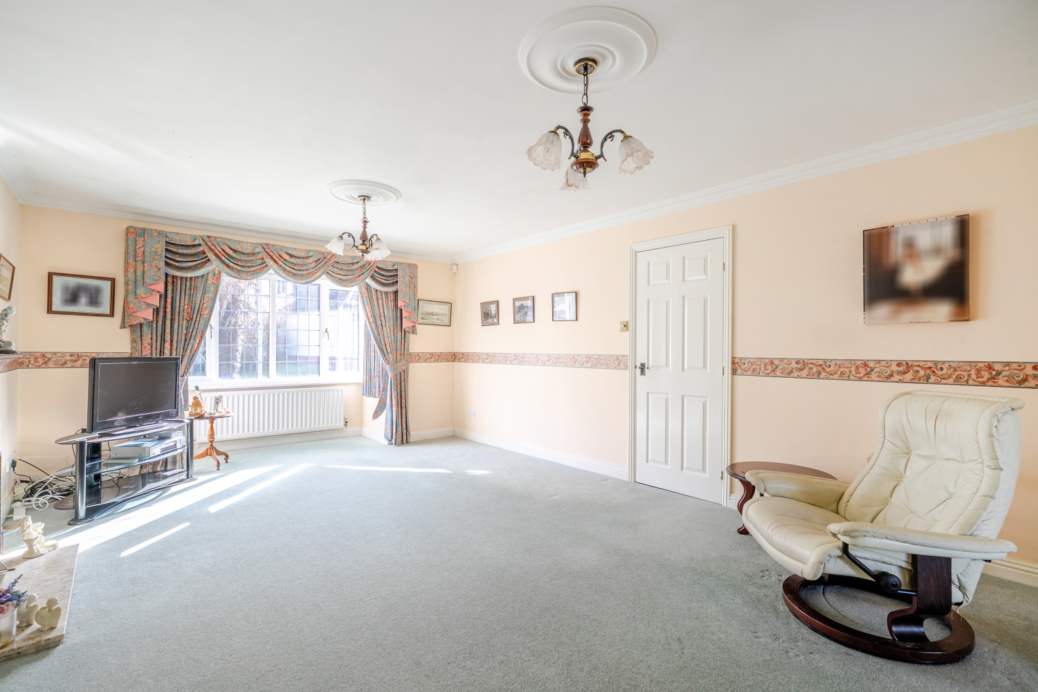 Taw Meadow Crescent, Fremington, Barnstaple, Devon, EX31, photo 7