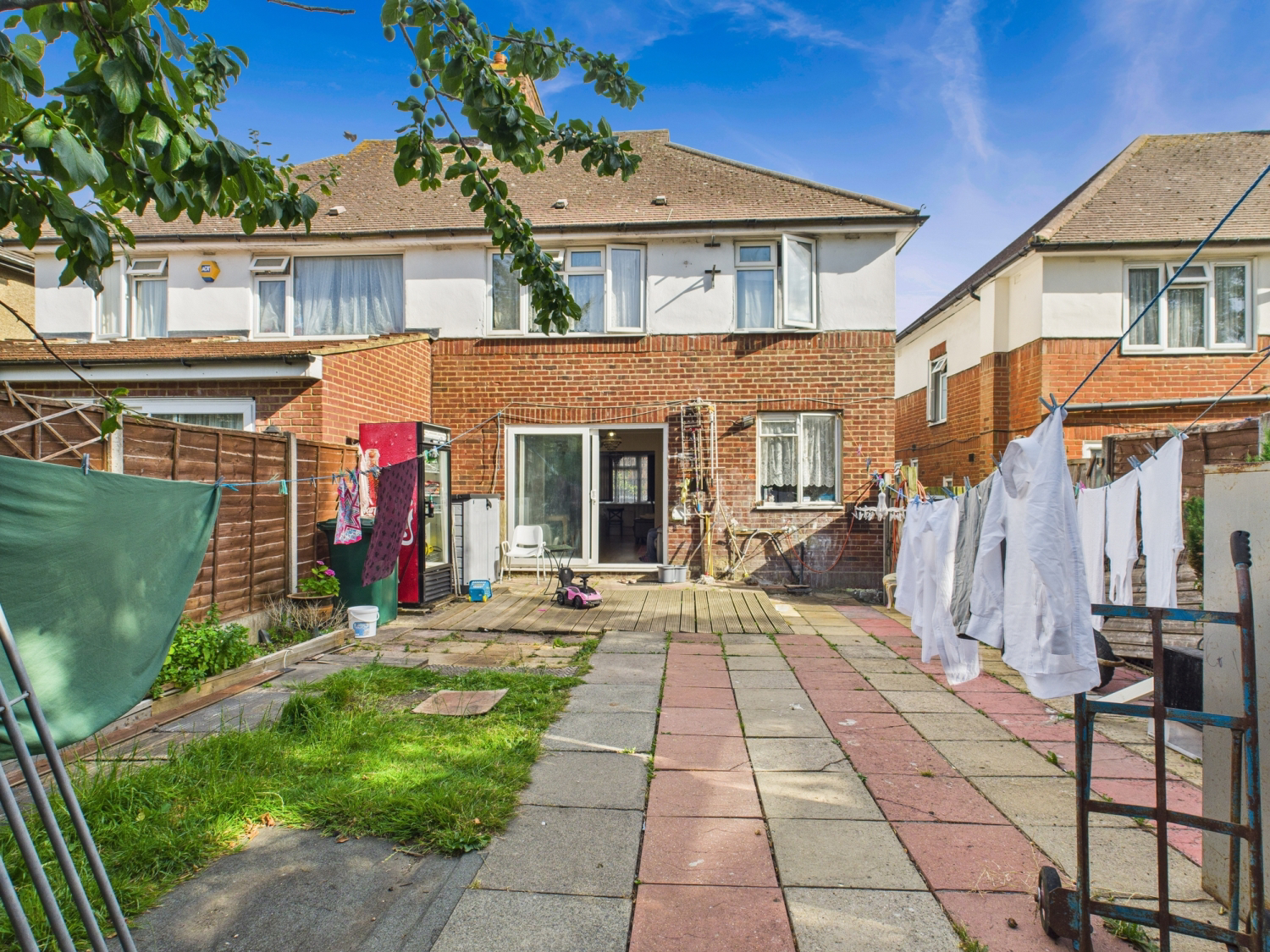 16 Pursley Road, London, photo 8