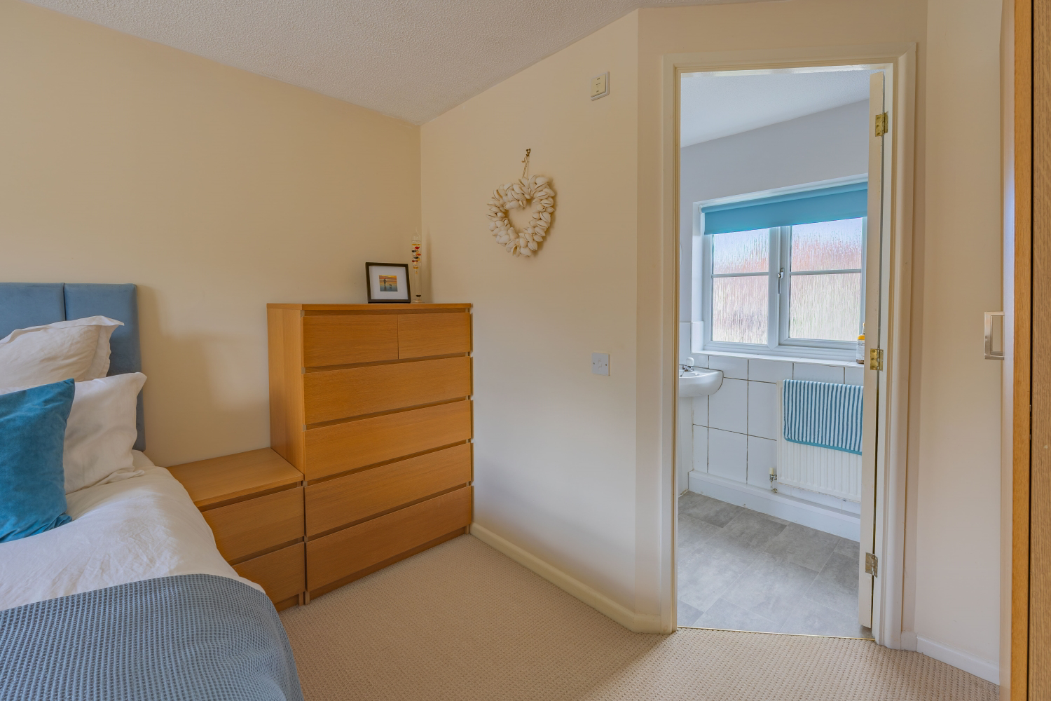 35 NICHOL PLACE, COTFORD ST. LUKE, TAUNTON, photo 25