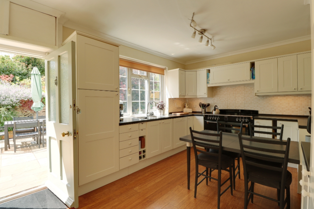 Colsterworth Road, Skillington, NG33, photo 4