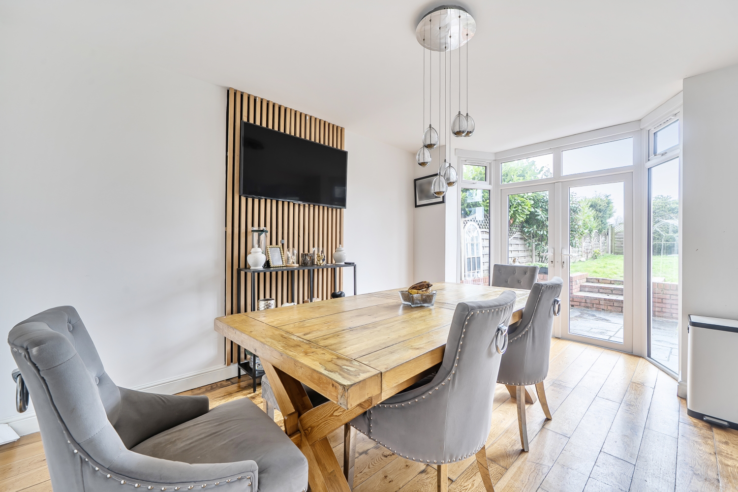 Elmfield Road, Castle Bromwich. BIRMINGHAM, B36 0HN, photo 4