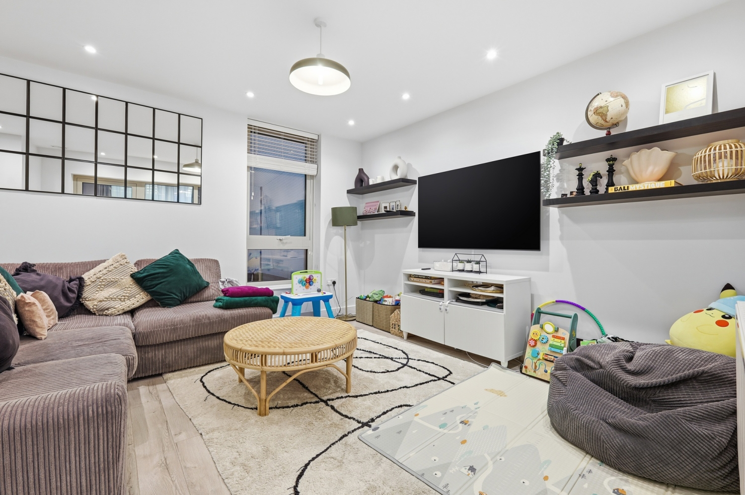 New Willow House, 210 Plaistow Road, London, E13, photo 5