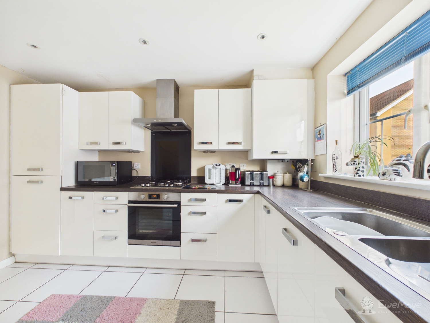 Kitchen- Mark Stephens EweMove Newmarket and Soham