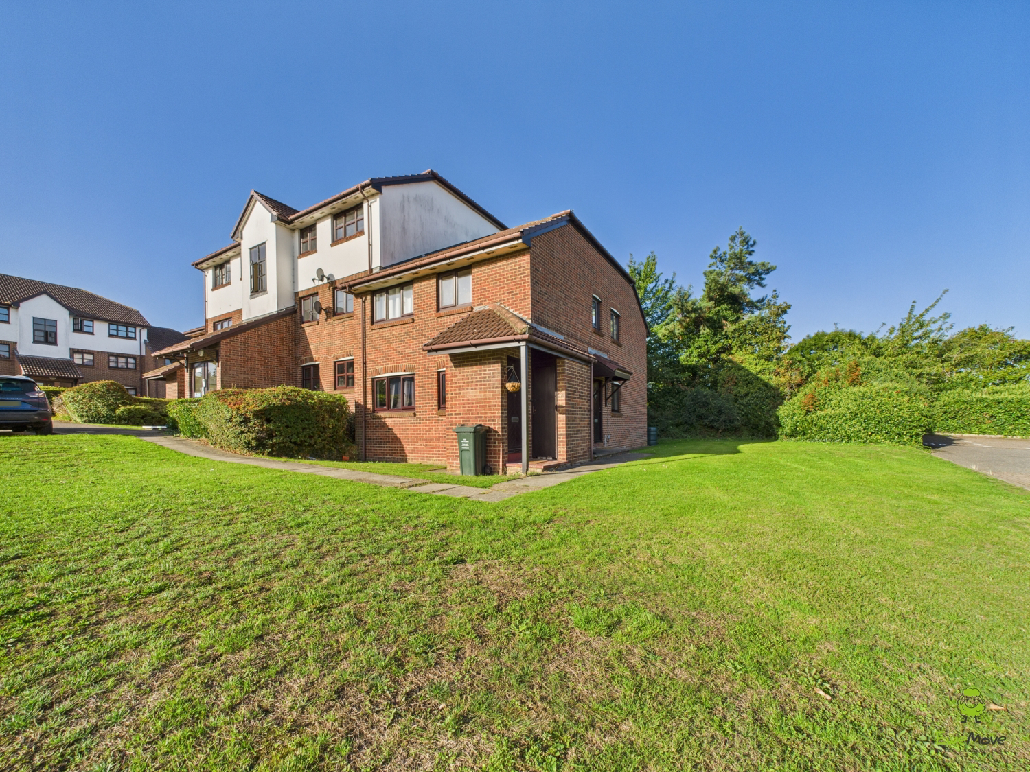 Presented by Robert at EweMove Bexleyheath and Dartford
Boroughs