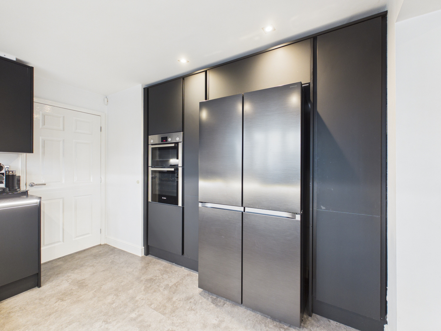 Beeches End, Hyde, SK14 4GT, photo 8