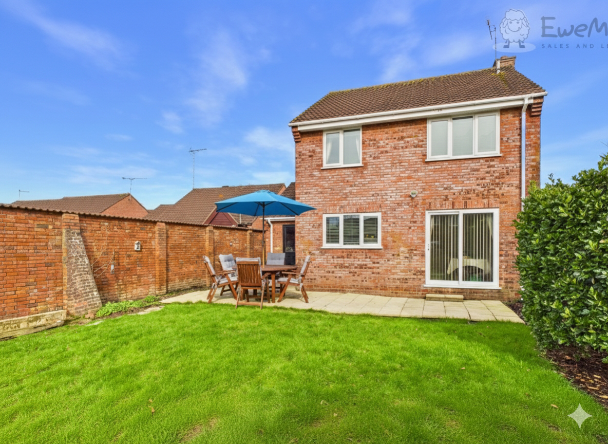 Chestnut Drive Willand, Willand, Cullompton, Devon, EX15, photo 16