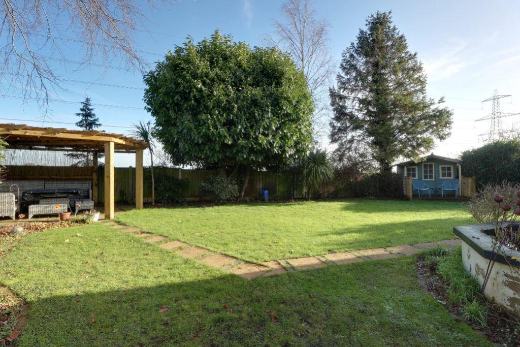 Leys Close, Barrowby, Grantham, Lincs, photo 15