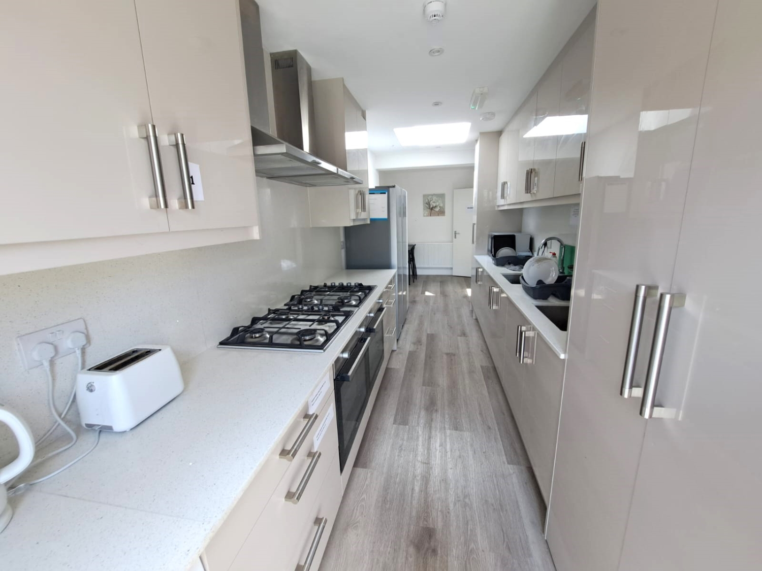 Allenby Road, Southall, Ealing, UB1 2HT, photo 2