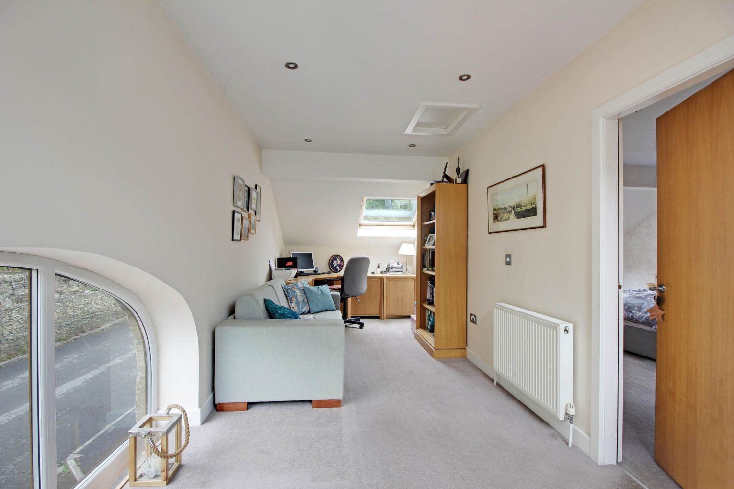 mezzanine Study or potential Bedroom 4