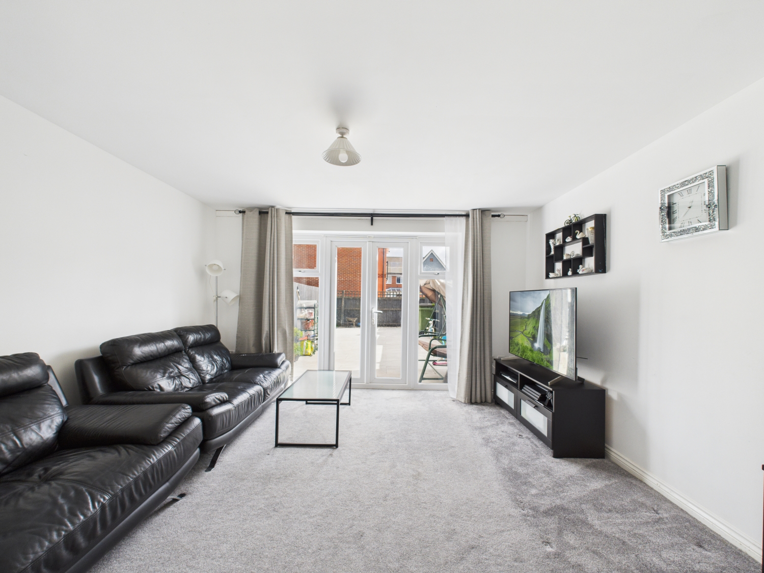 Sterling Way, Upper Cambourne, Cambridge, Cambridgeshire, CB23, photo 4