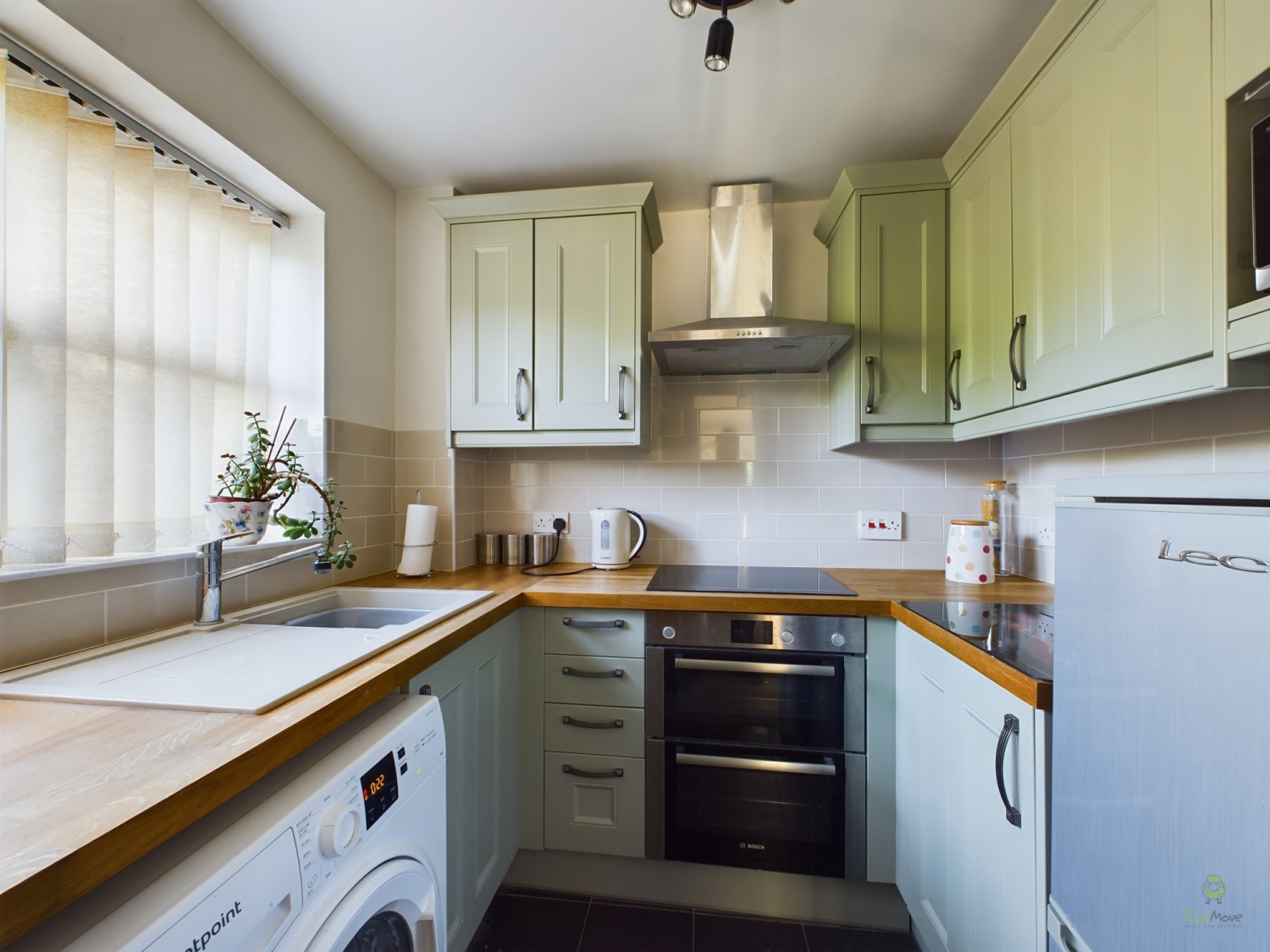 Woodville Grove, Welling, Kent, DA16, photo 2
