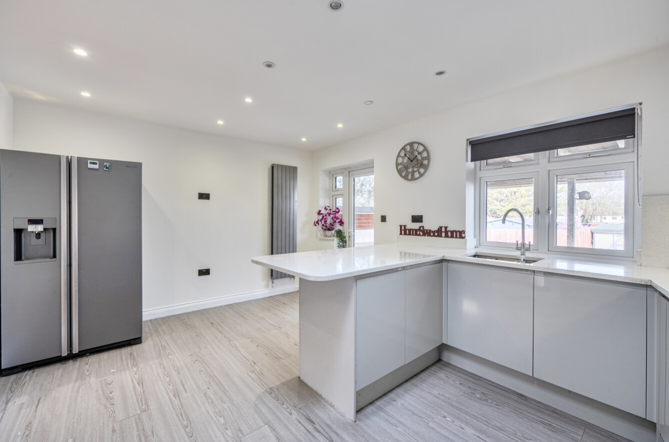 Egham Crescent, Cheam, Sutton, Surrey, SM3, photo 6
