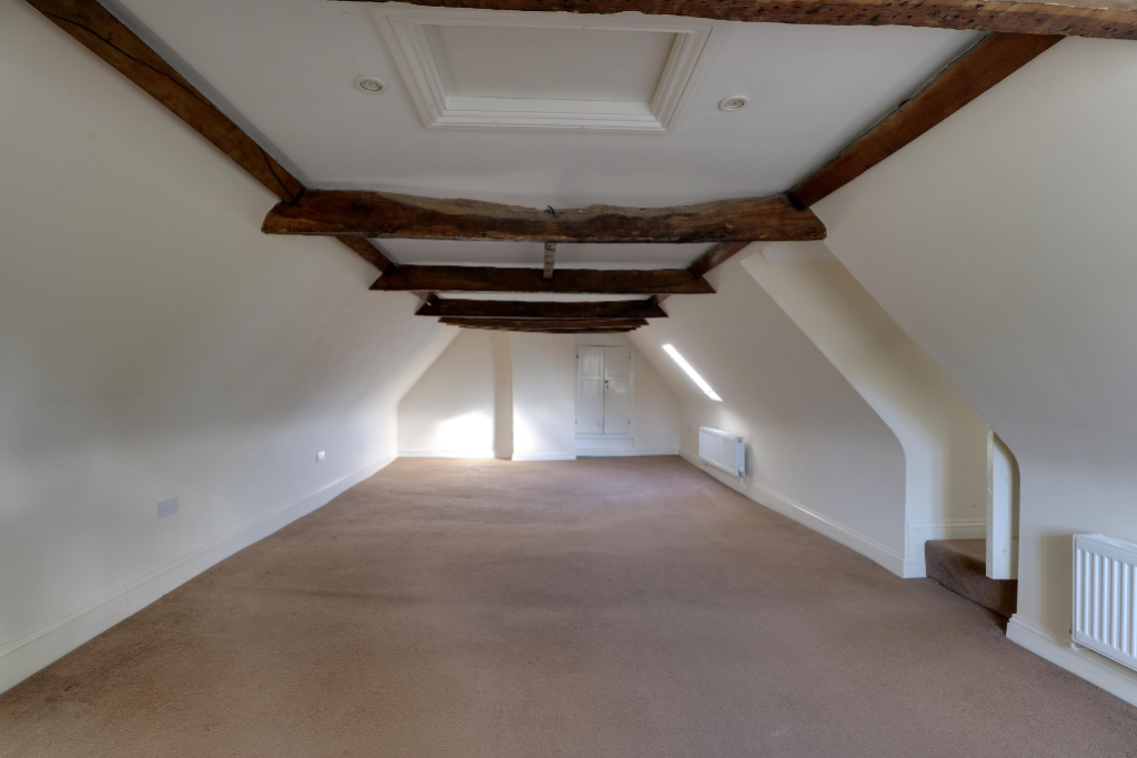 High Street, Colsterworth, Lincs, photo 8