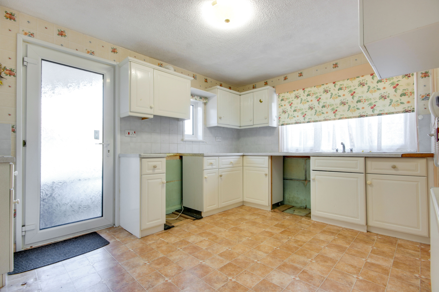 Westfield Avenue, Sticklepath, Barnstaple, Devon, EX31, photo 2