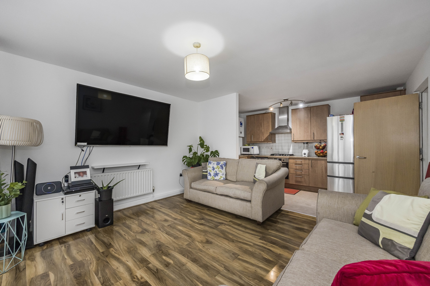 Kinglet Close, London, E7, photo 2