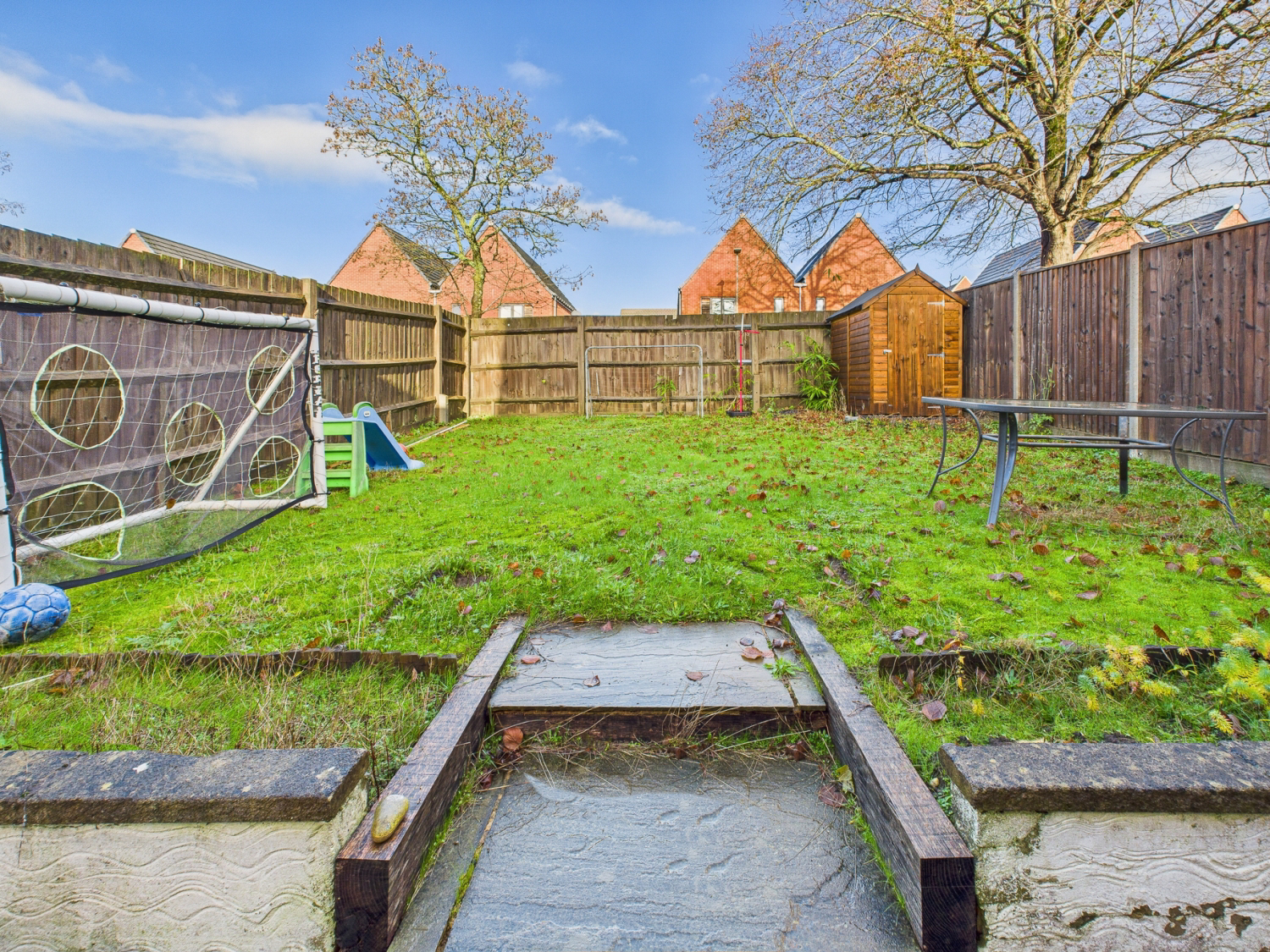 Derwent Close, Bordon, Hampshire, GU35, photo 12