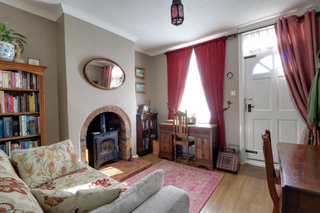 New Row, Bourne Road, Corby Glen, Grantham, Lincs, photo 3