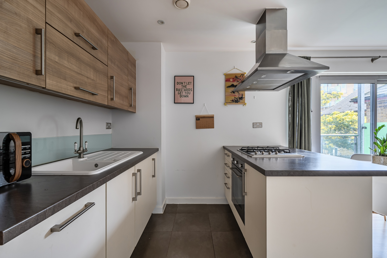 SAUNDERS APARTMENTS, MERCHANT STREET,  E3, photo 7