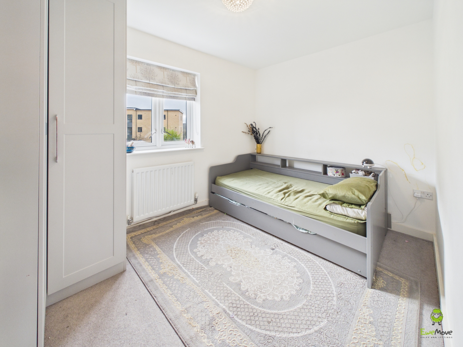 Fairlawn Crescent, Greenhithe, Kent, DA9, photo 10