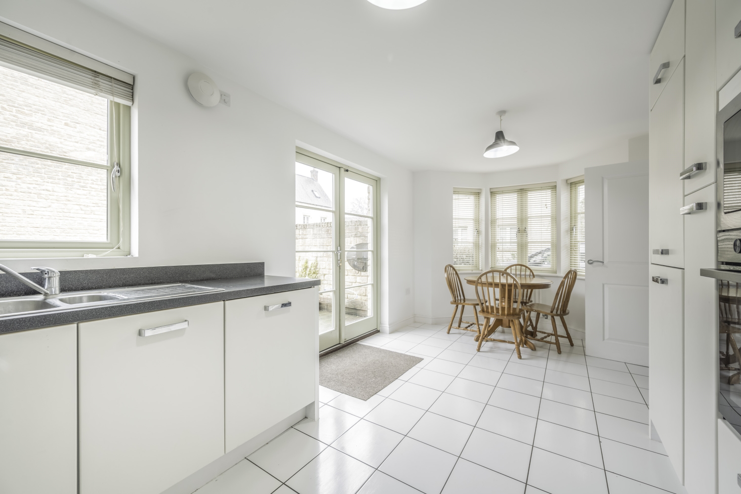 Ormand Close, Cirencester, Gloucestershire, GL7, photo 3