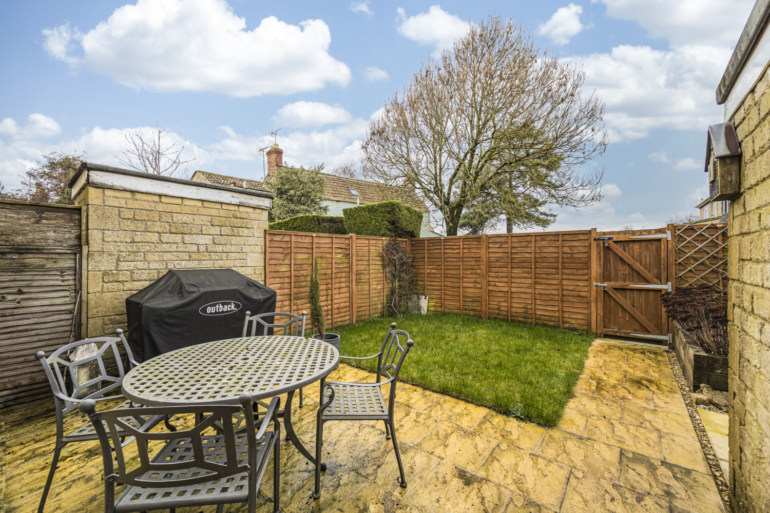 Jubilee Gardens, South Cerney, photo 5