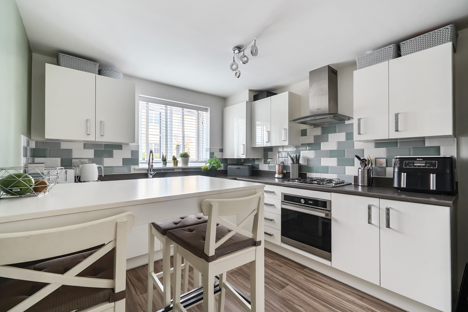 Meadowland Road, Chivenor, Barnstaple, Devon, EX31, photo 5
