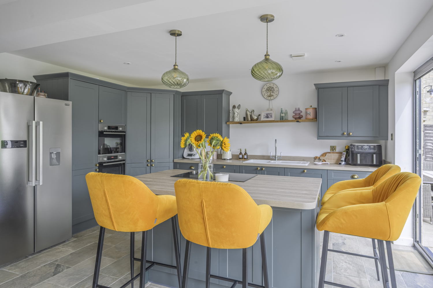 Cirencester Road, South Cerney, photo 5