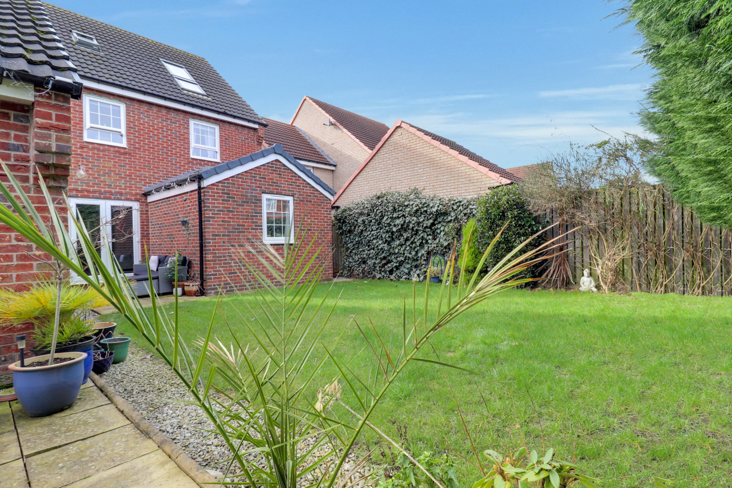 Sorrel Way, Pontefract, West Yorkshire, WF8, photo 29
