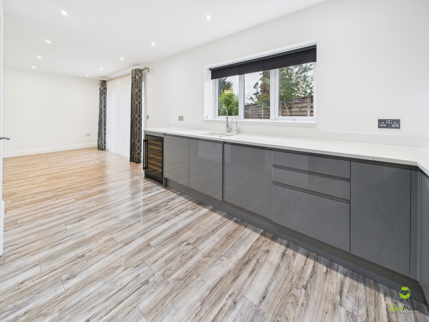 Long Lane, Bexleyheath, Kent, DA7, photo 8