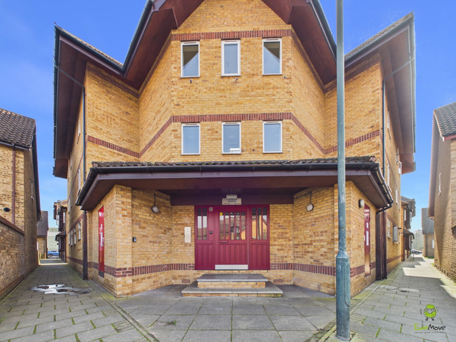 Cook Square, Erith, Kent, DA8