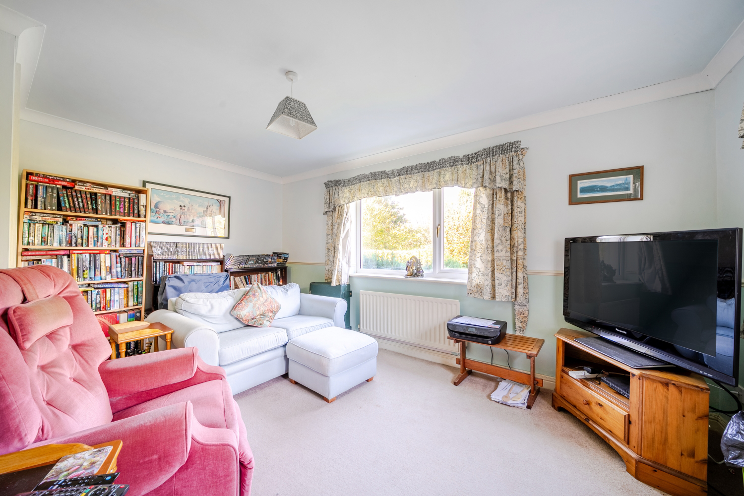 Taw Meadow Crescent, Fremington, Barnstaple, Devon, EX31, photo 8