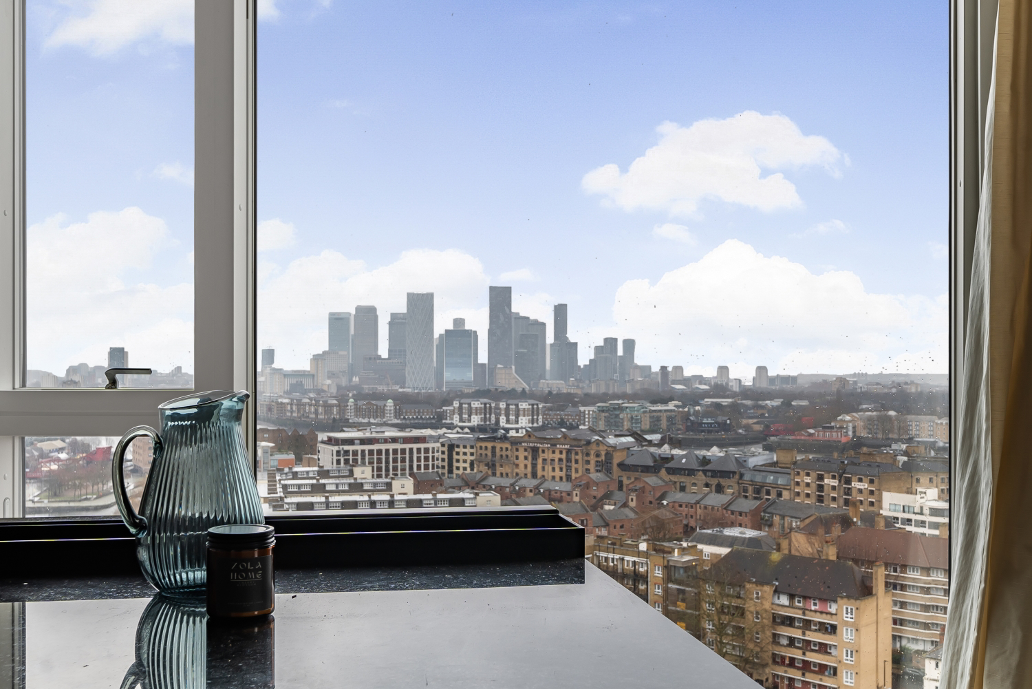 Park Vista Tower, 5 Cobblestone Square, London, E1W, photo 5