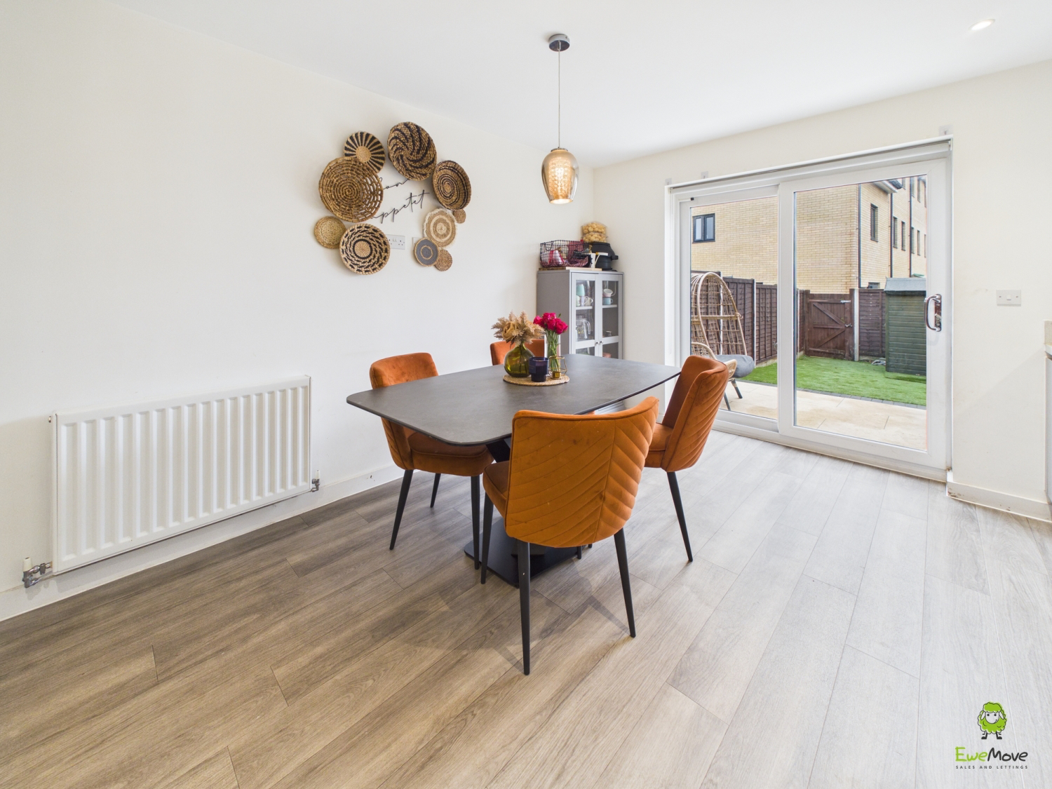 Fairlawn Crescent, Greenhithe, Kent, DA9, photo 2