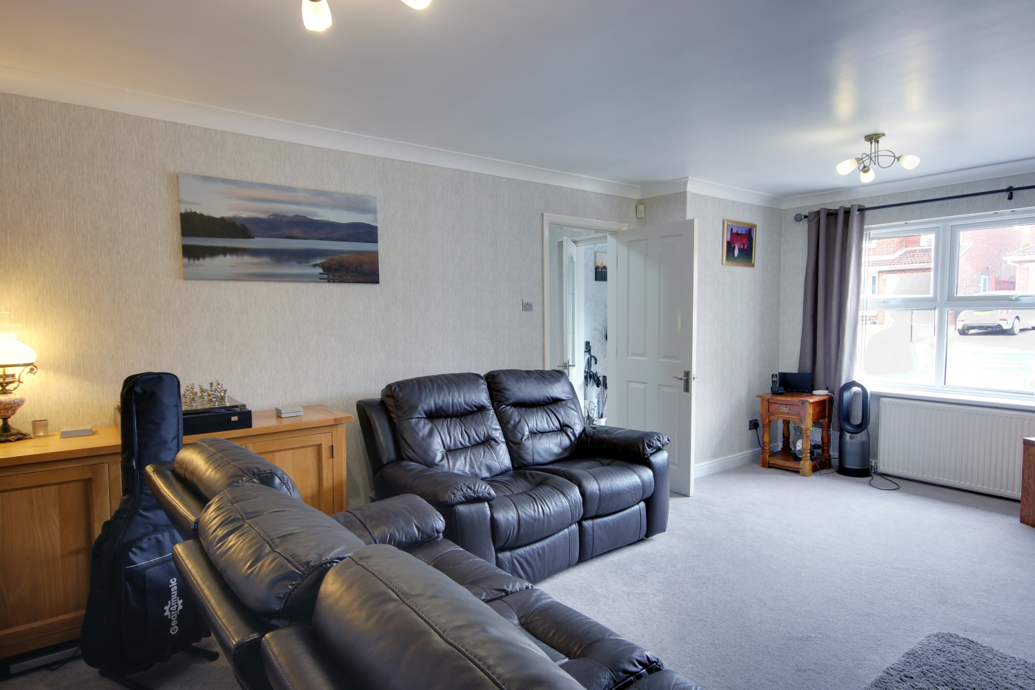 31 Sorrel Close, Beverley, photo 5