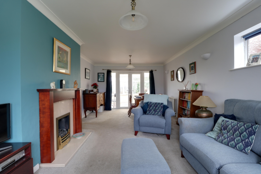 Grange Paddock, Barrowby, Grantham, Lincs, photo 4