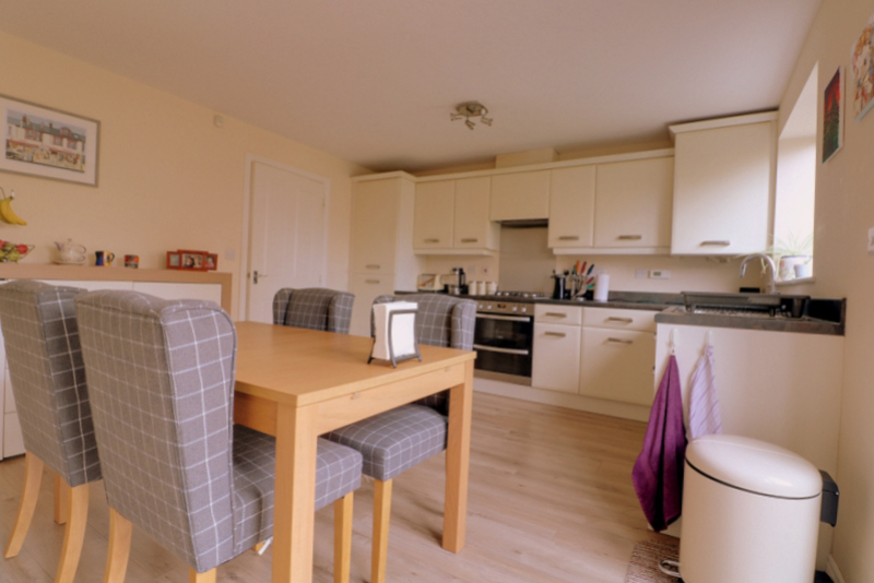 Newhall Gardens, Bradford, West Yorkshire, BD5, photo 2
