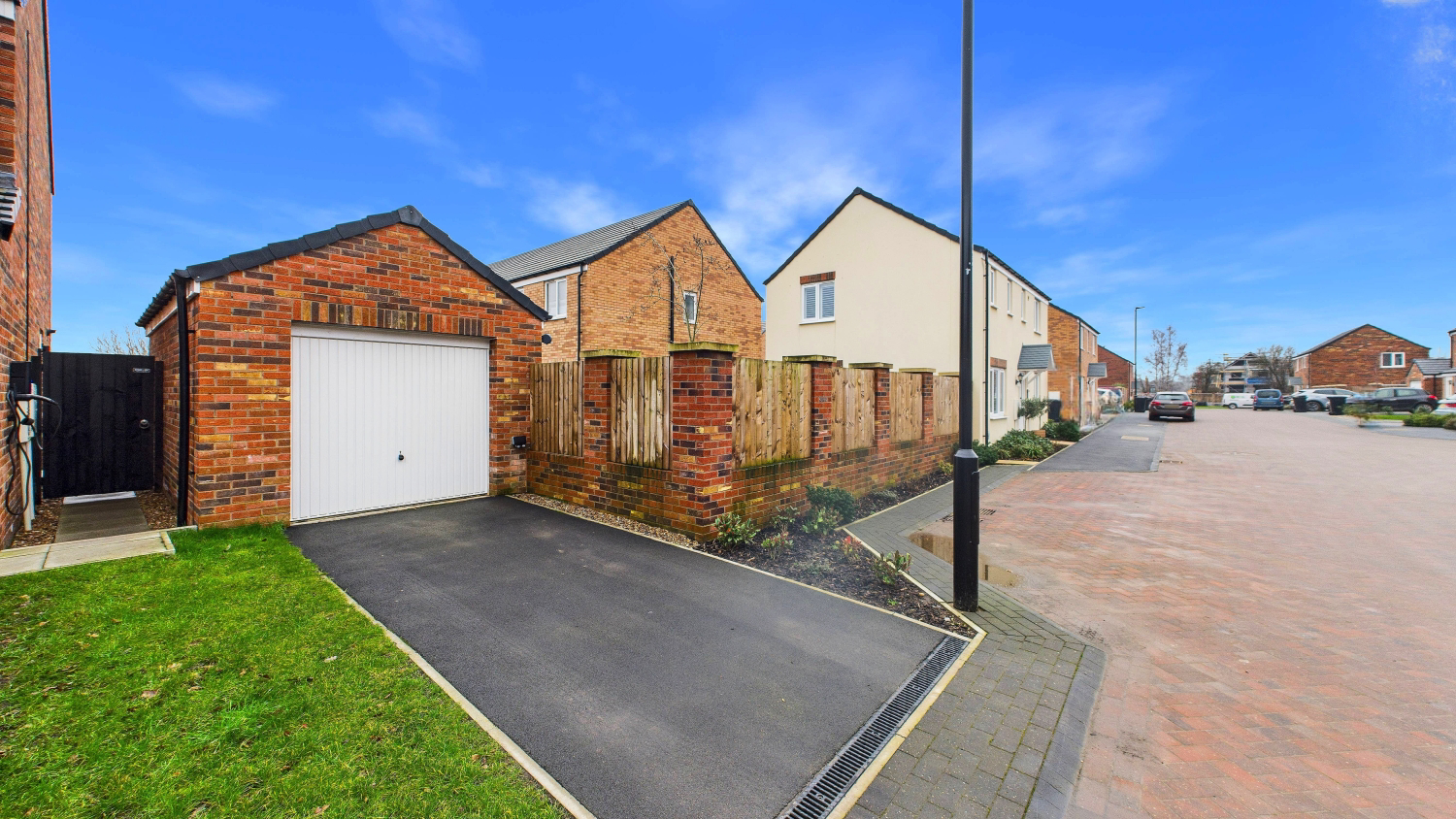 Herringbone Drive, Doncaster, South Yorkshire, DN4, photo 21