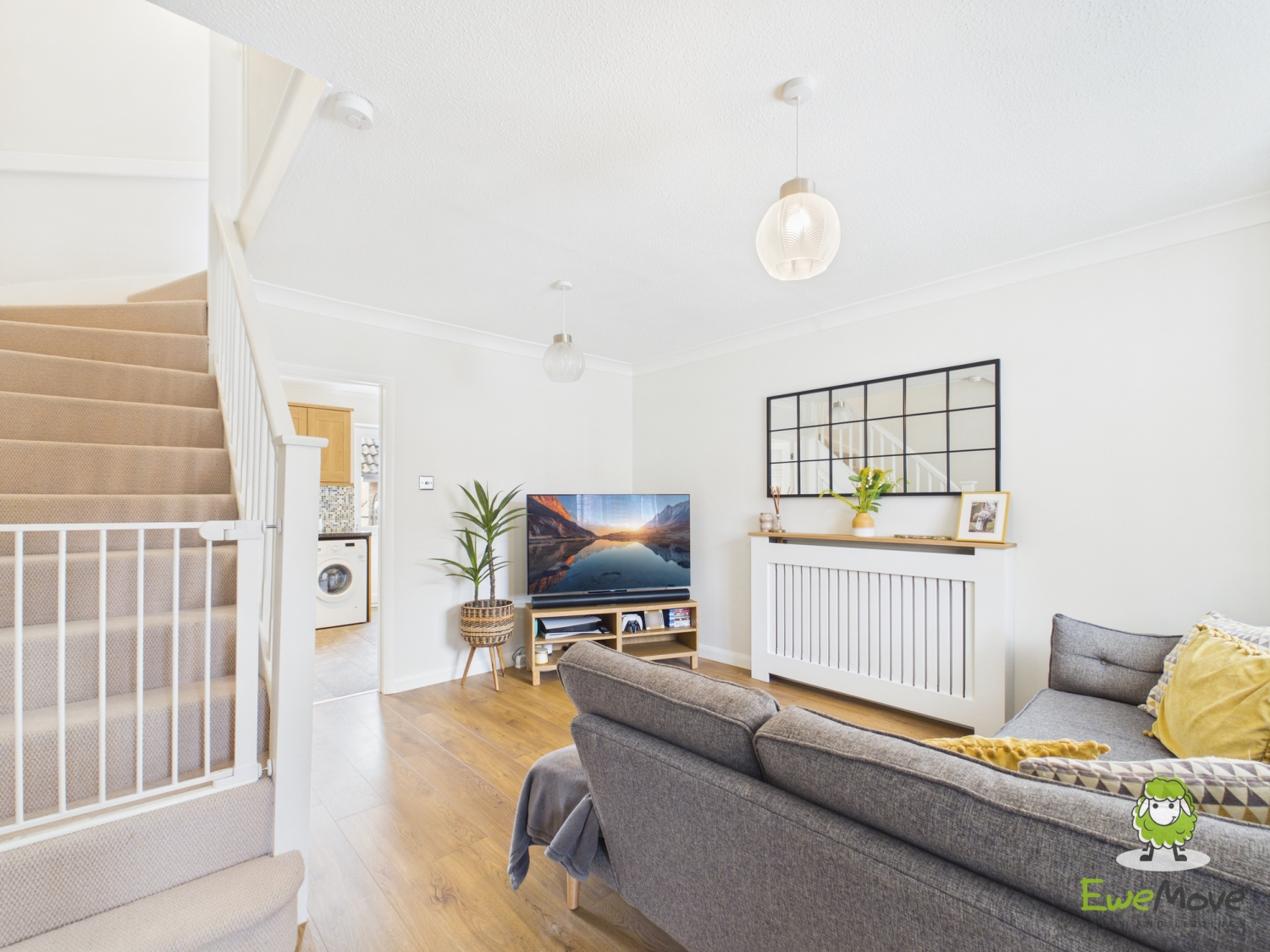 GLOUCESTER DRIVE, BASINGSTOKE, HAMPSHIRE, RG22, photo 6