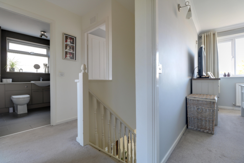 Leys Close, Barrowby, Grantham, Lincs, photo 7