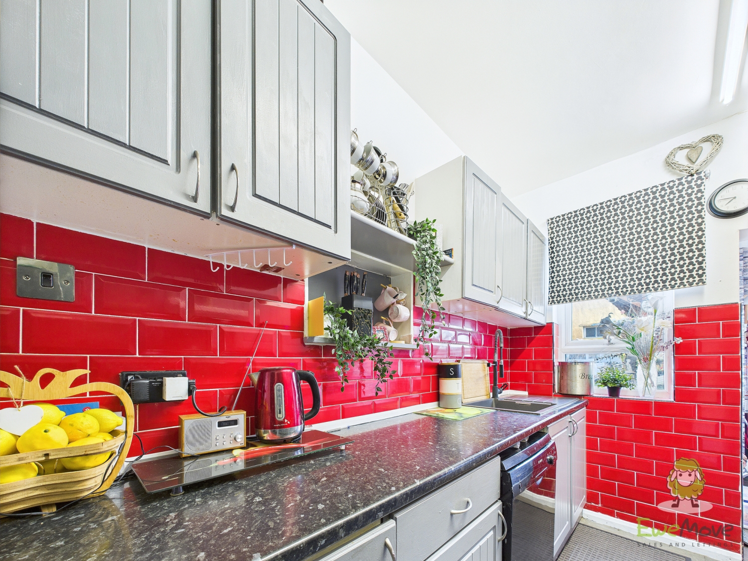 CARLTON AVENUE, GILLINGHAM, ME7, photo 12