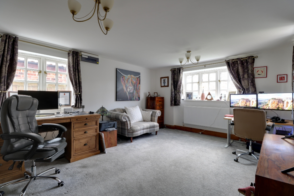 Church Street, Barrowby, Grantham, photo 11