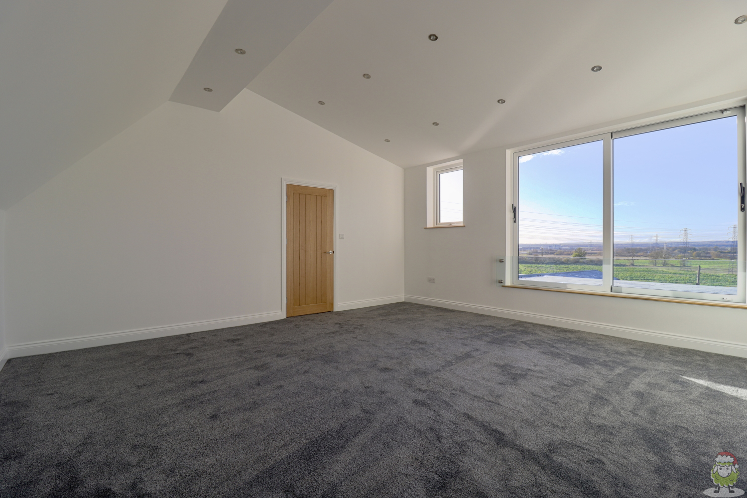 Lawn Drive, West Boldon, East Boldon, Tyne and Wear, NE36, photo 22