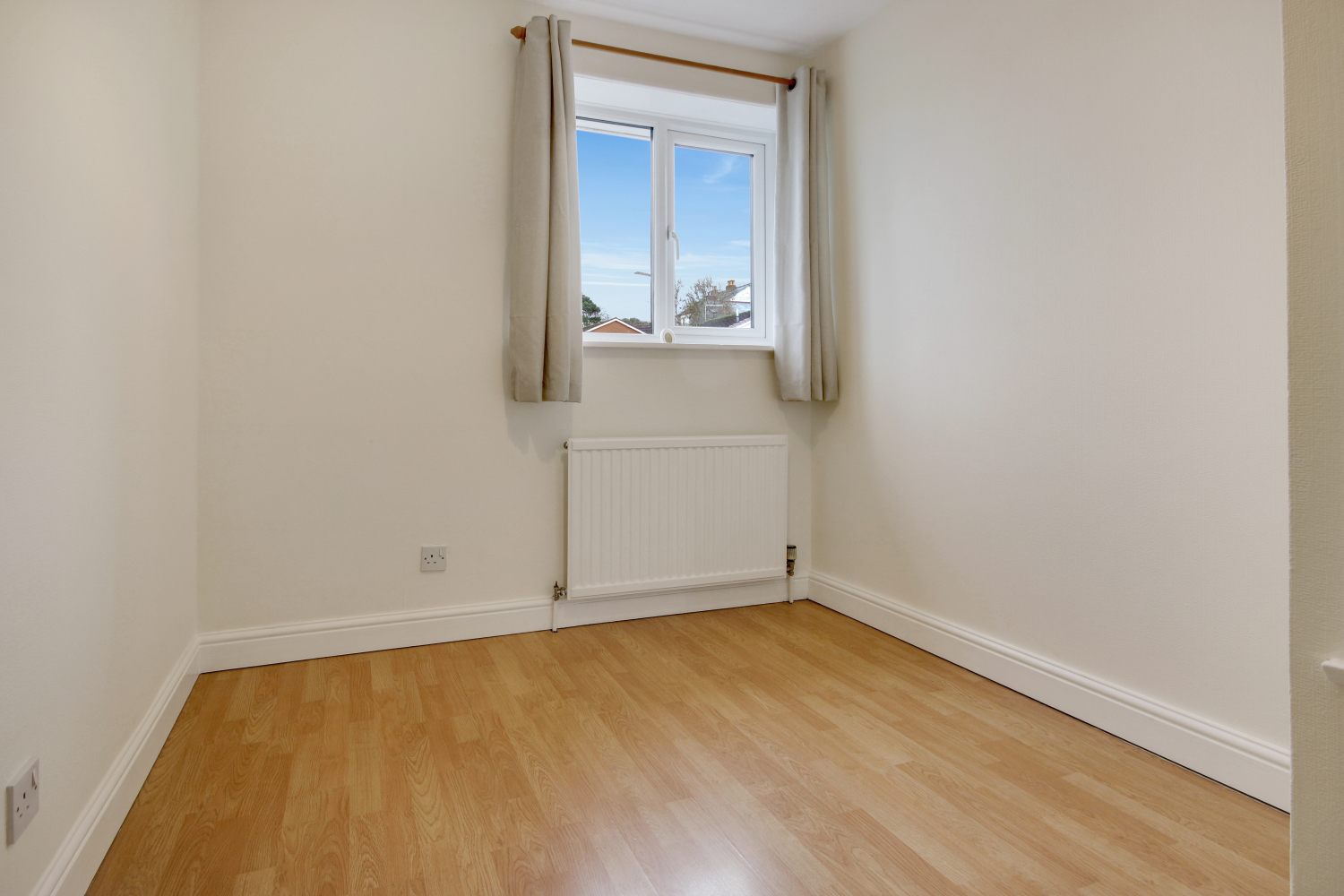 Crosspark Close, Pilton, Barnstaple, Devon, EX31, photo 11