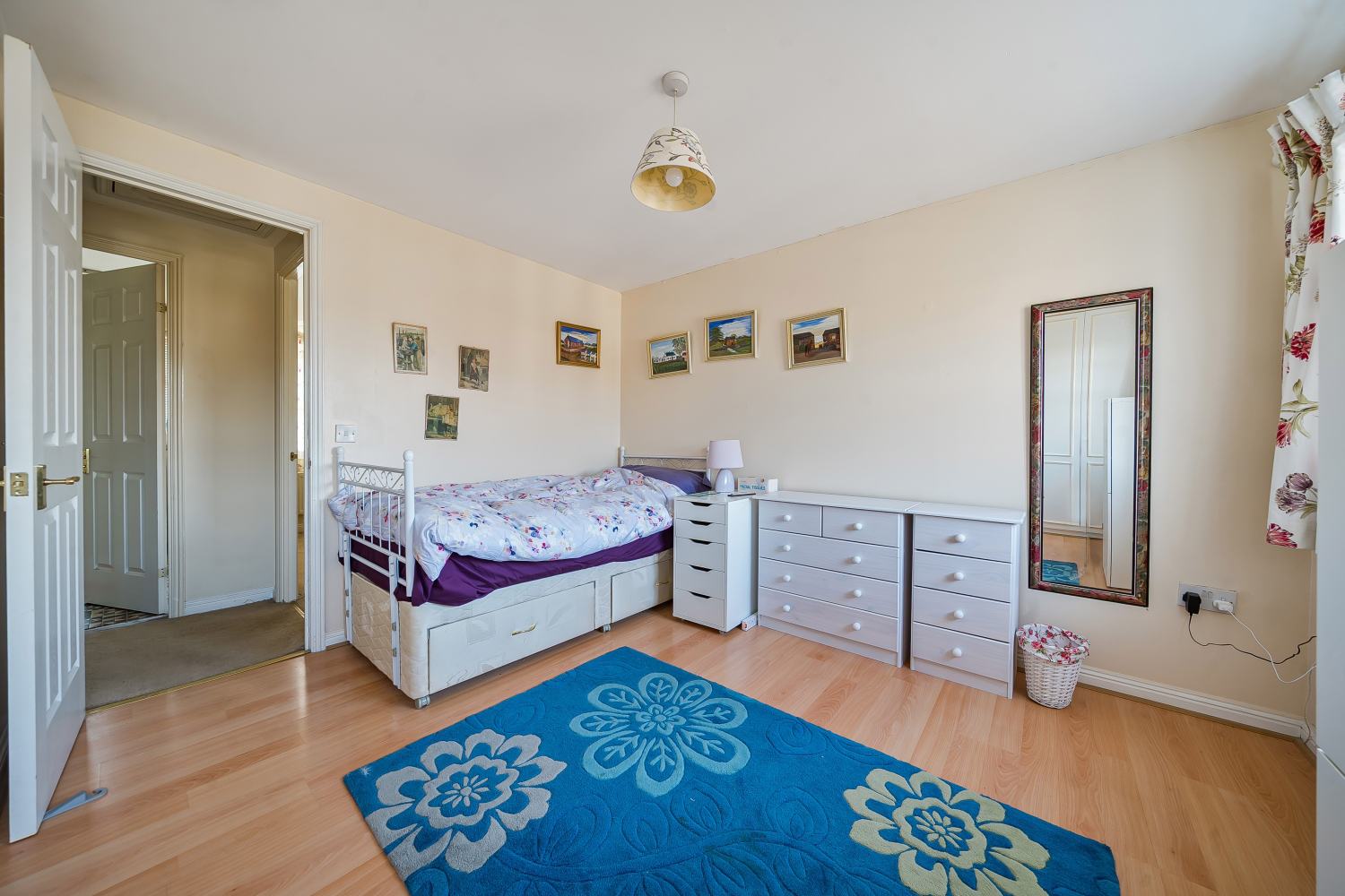 Ingram Close, Hawkinge, CT18, photo 9