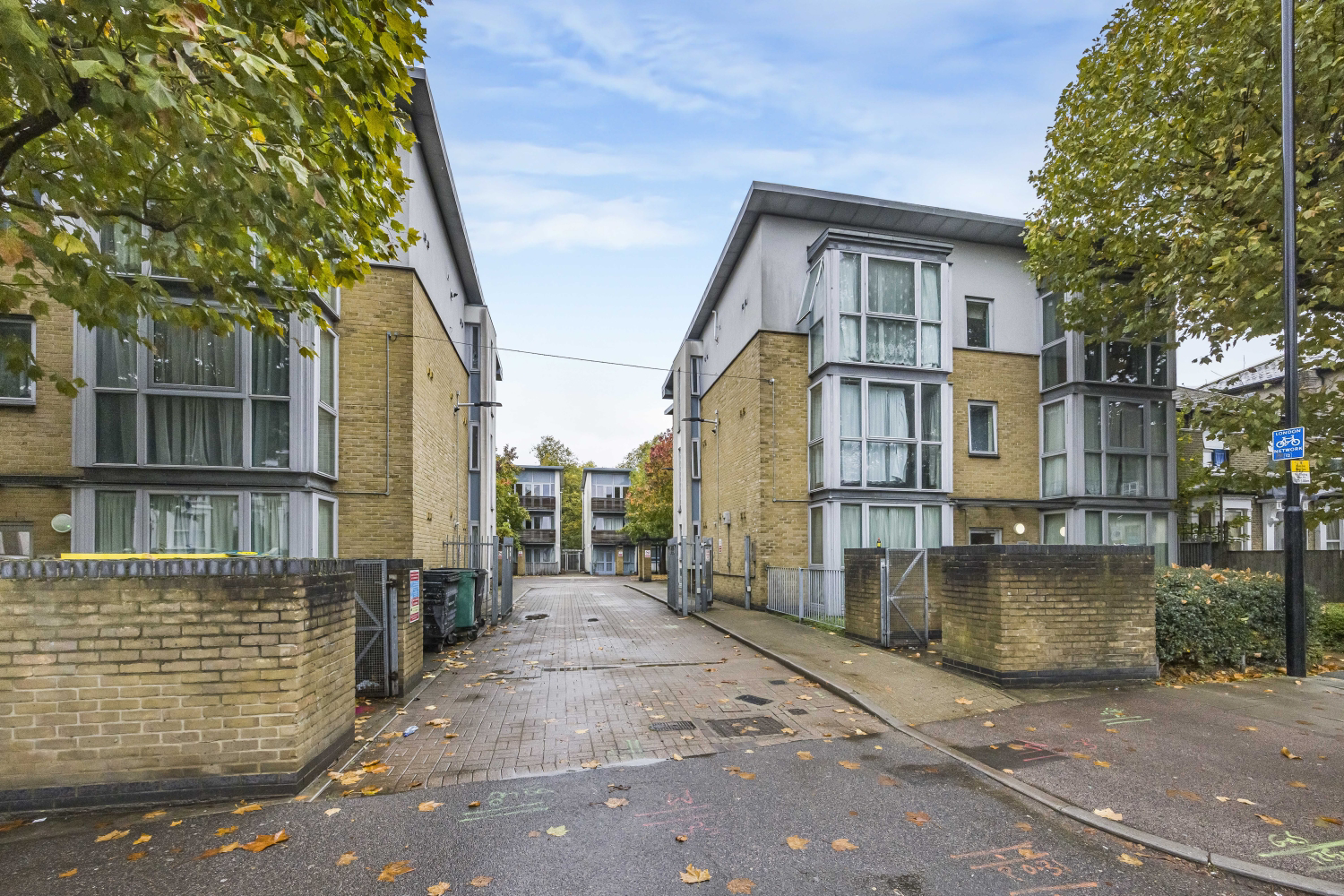 Kinglet Close, London, E7, photo 5