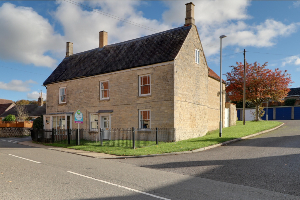 High Street, Colsterworth, Lincs
