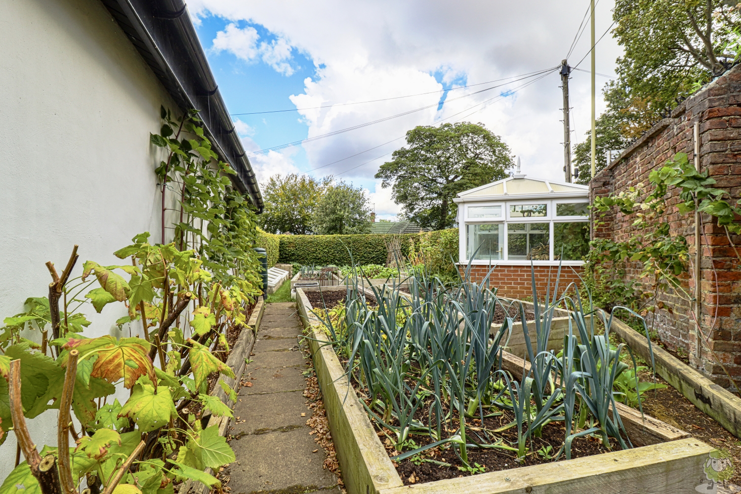 1 Lawn Drive, West Boldon, East Boldon, photo 9