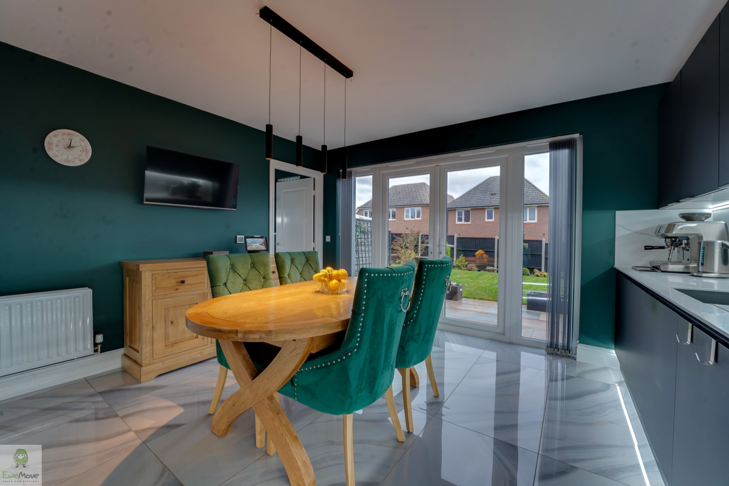 Donisthorpe Place