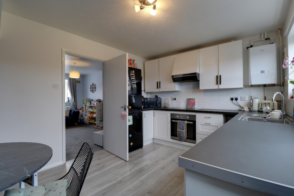 Holden Way, Great Gonerby, Grantham, Lincs, photo 4