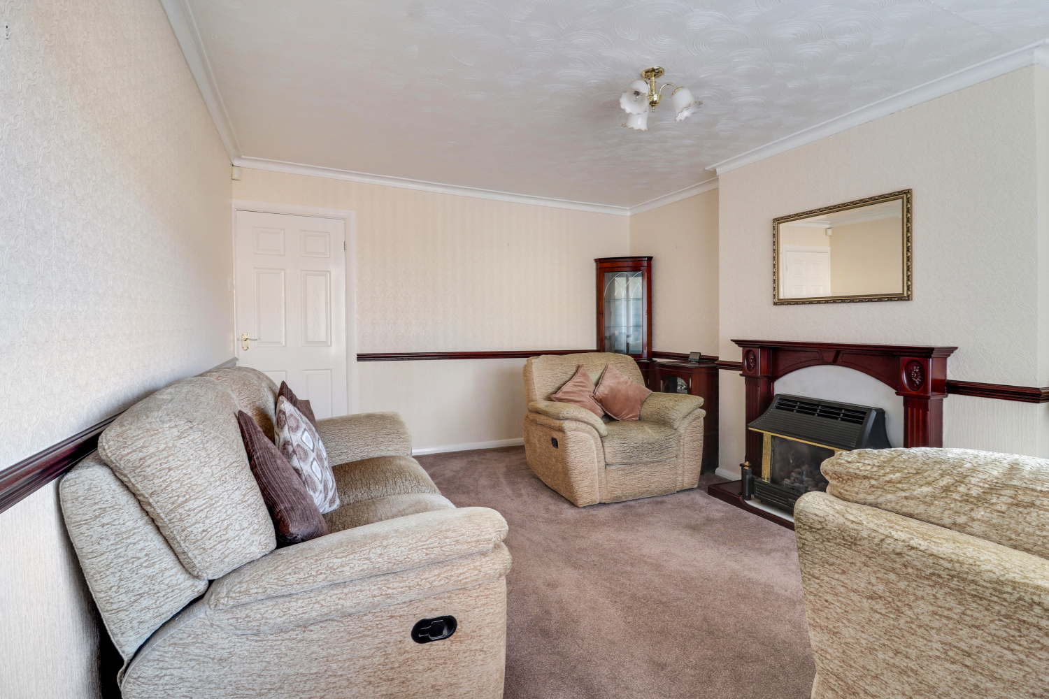 TOWNGATE, OSSETT, WEST YORKSHIRE, WF5, photo 3